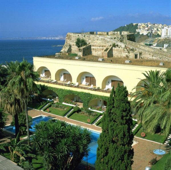 مدينة مغربية تطل على مضيق جبل طارق